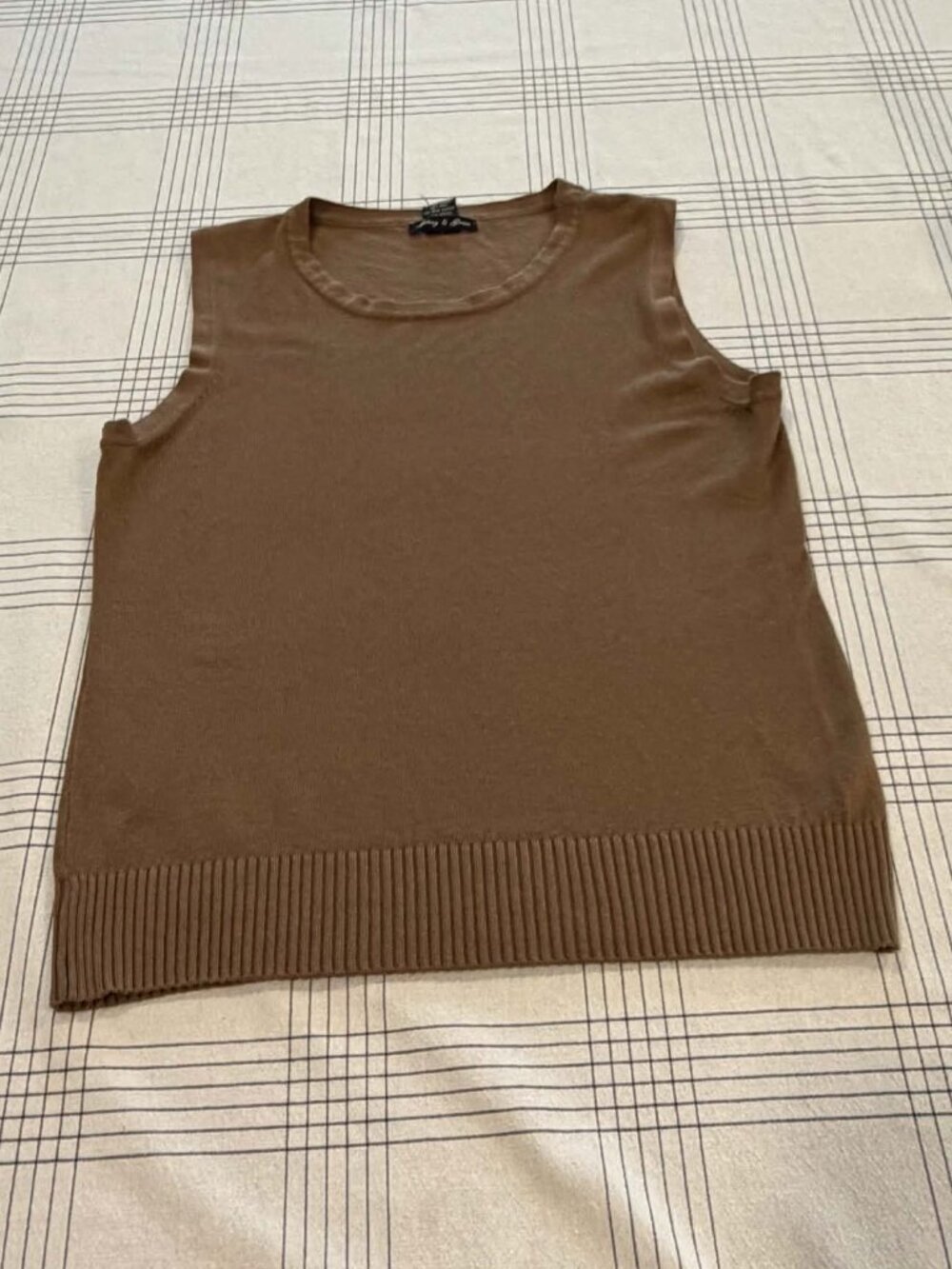 Audrey & Grace Sleeveless Sweater Vest Knit Tank Brown L Large